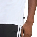 Adidas T-SHIRT CON LOGO GRAFICO MODERNO MIMETICO - Uomo